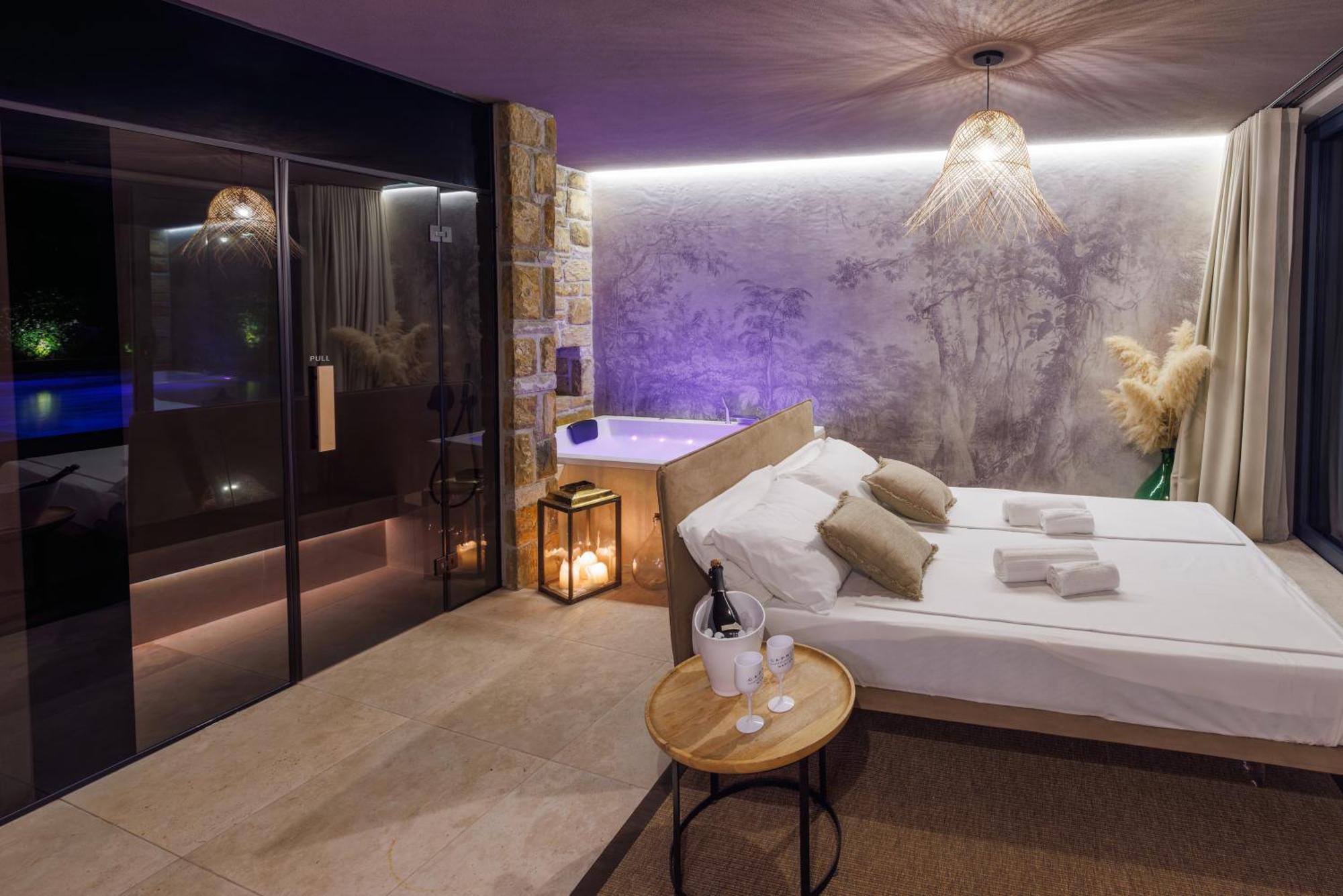 Vila Robida & Spa Črni Kal 외부 사진